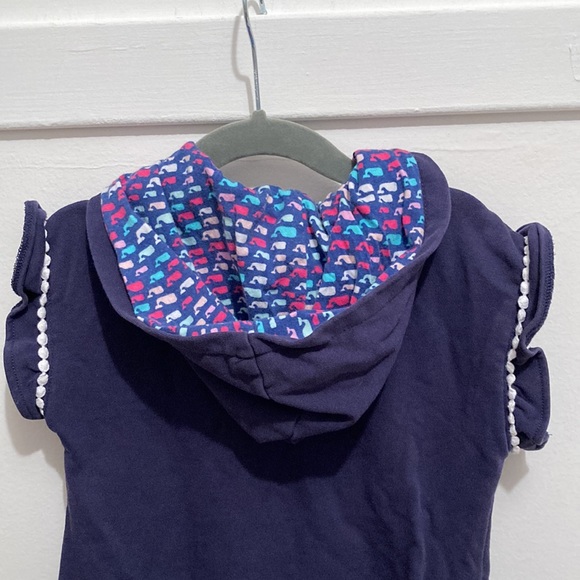 Vineyard Vines X Target collab 3T cover up. Navy blue. EUC - Picture 4 of 4